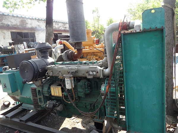 發(fā)電機(jī)
